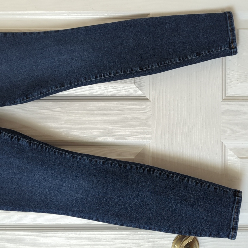 Good American Good Legs Dark Wash Mid Rise Ankle Cropped Skinny Jeans 12/31 - Picture 3 of 15